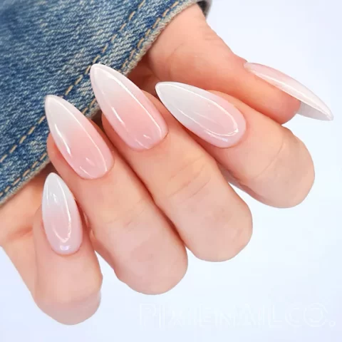 manicura babyboomer