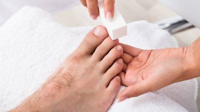 como-hacer-la-pedicura-para-hombres-655x368